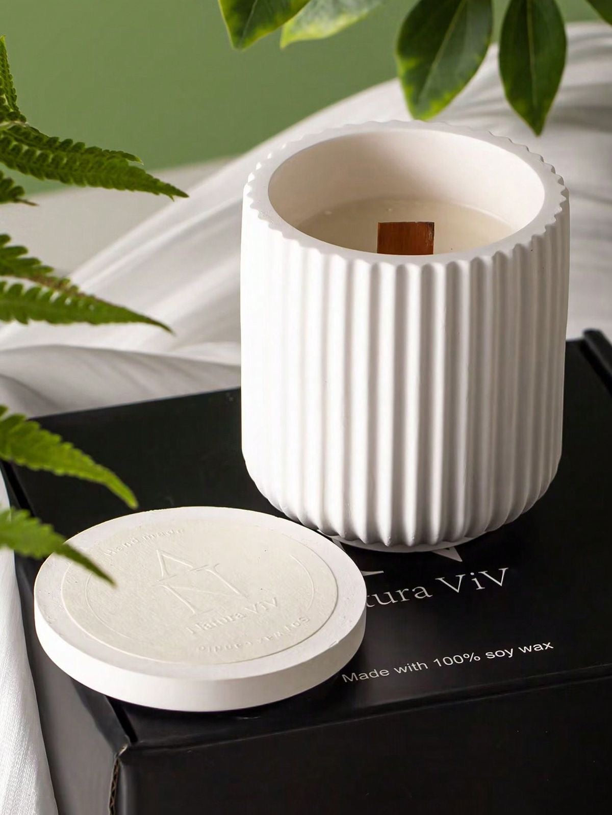 Stripes Jar With lid