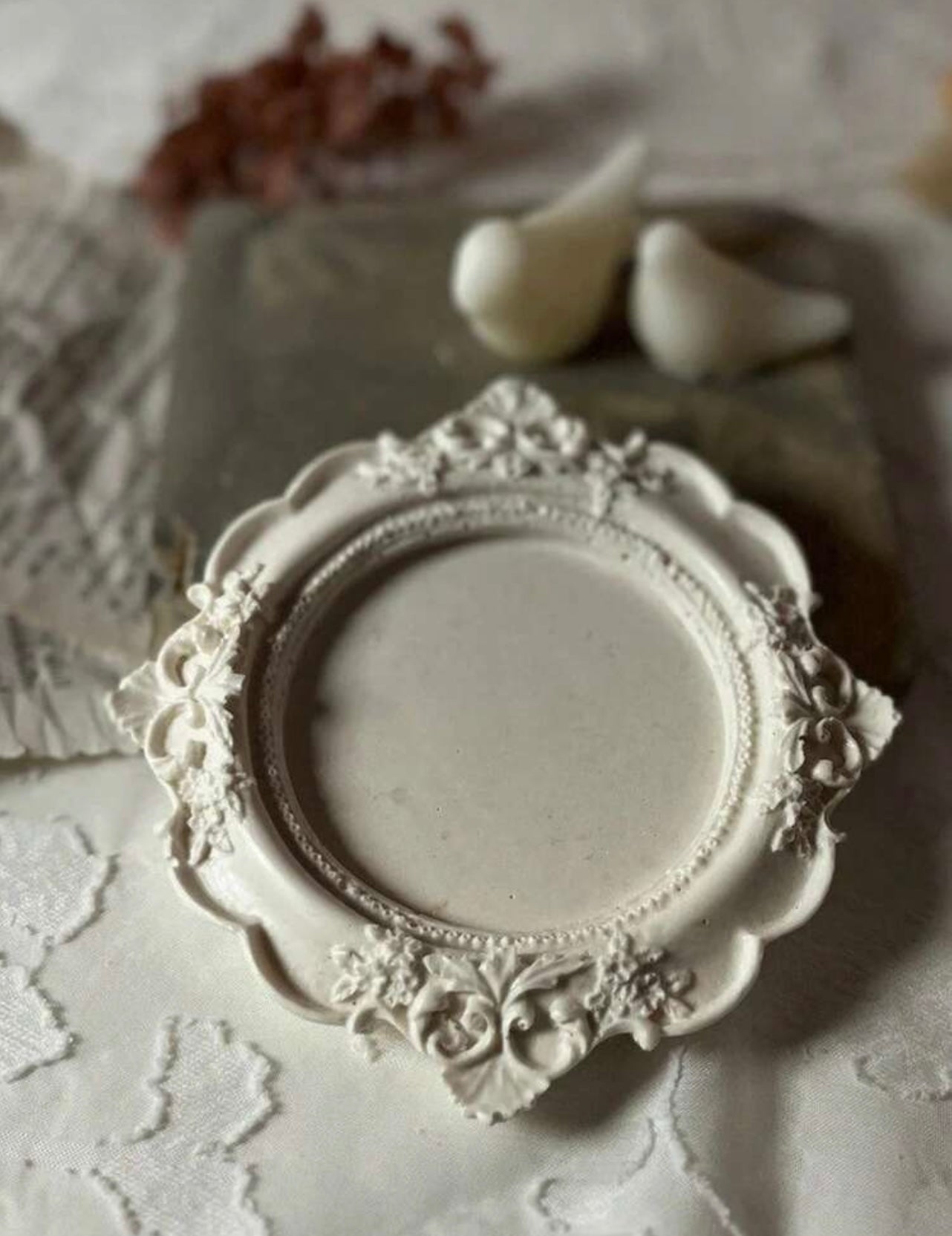 Retro Lace Tray